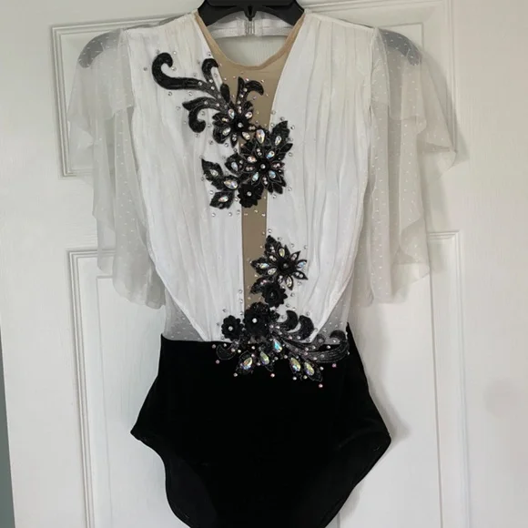 Custom lyrical dance costume - Picture 6 of 6